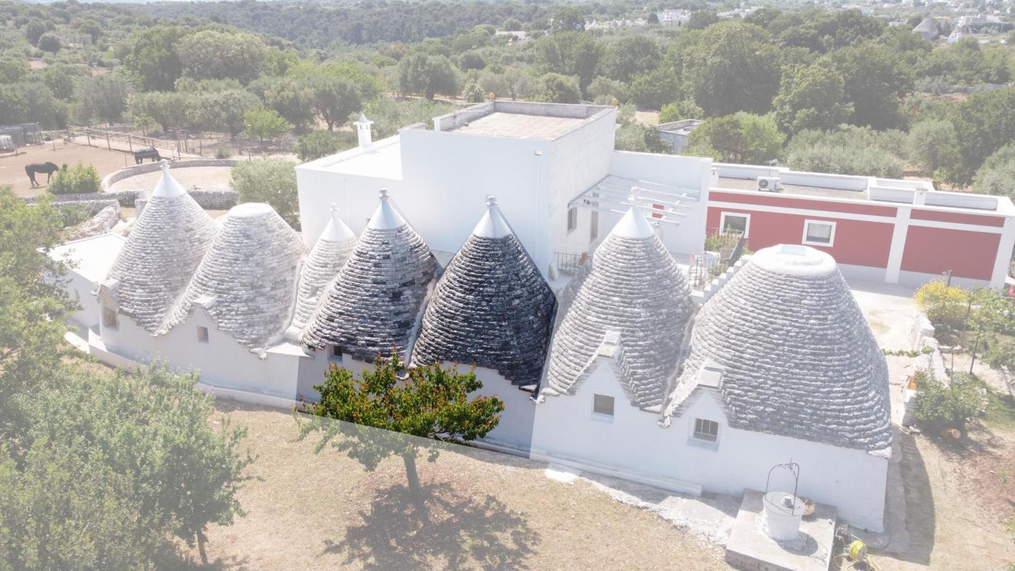 Masseria Trulli Sull'Aia Cisternino Ngoại thất bức ảnh