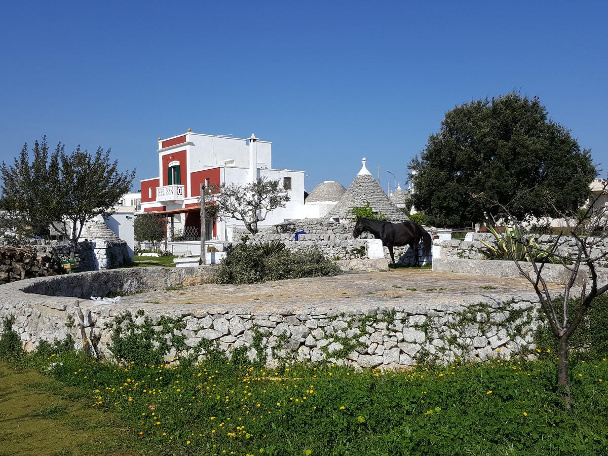 Masseria Trulli Sull'Aia Cisternino Ngoại thất bức ảnh